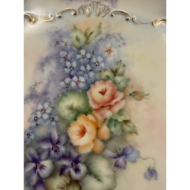 Vintage Scalloped Decorative Plate, Signed Cardwell, Approximately 9.5 Inches For Sale - Image 4 of 6