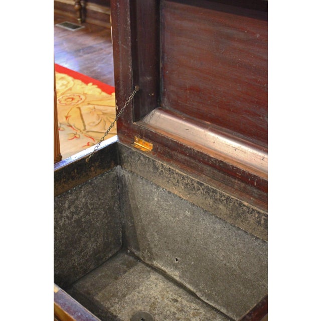 Early 19th Century Mahogany George IV Period Cellarette For Sale - Image 9 of 10