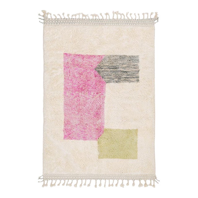 Abstract Hand-Knotted Moroccan Wool Rug | 8'8" X 4'7" | One of a Kind For Sale