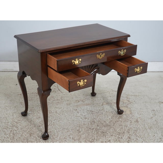 Traditional Kittinger Historic Newport Mahogany Lowboy For Sale - Image 3 of 18