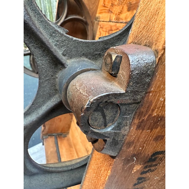 Early 20th Century Globe Vise & Truck Co. Industrial Original Patina Green Oak Factory Cart For Sale - Image 14 of 18