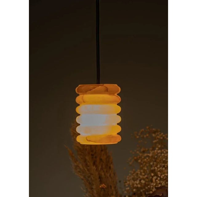 Contemporary Maniko Fluta Double White Alabaster Pendant Lamp by Simone & Marcel For Sale - Image 3 of 7