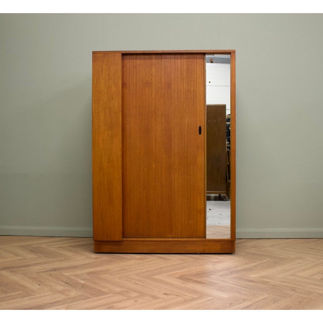 Vintage Teak Double Door Wardrobe from Austinsuite, 1960s For Sale - Image 13 of 13