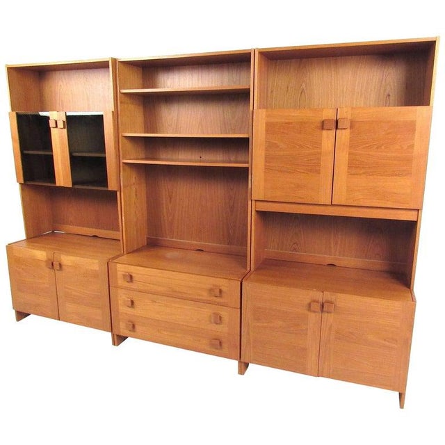 Wood 1970s Scandinavian Modern Teak Wall Unit For Sale - Image 7 of 11