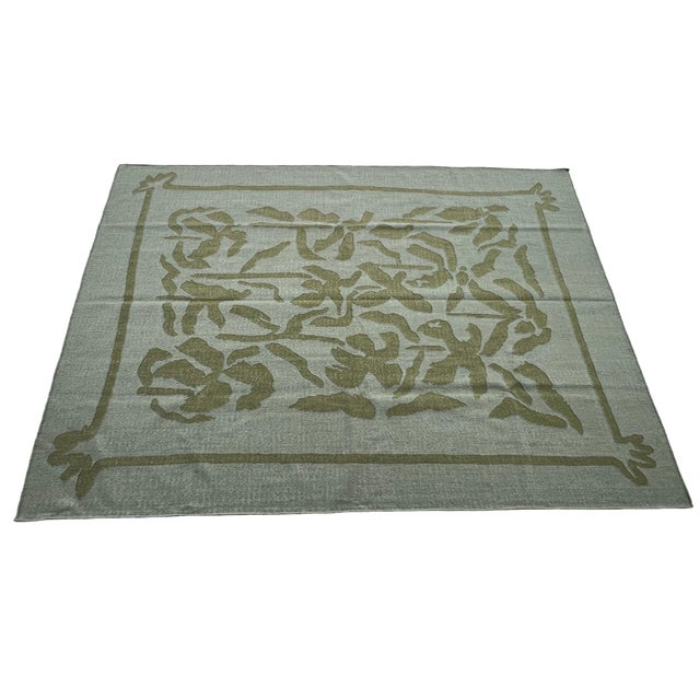 Handmade Woolen Flat Weave Geometric Floral Patterned Mint Green Area Rug - 6.5'x9' For Sale - Image 10 of 13