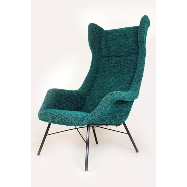 Wingback Lounge Chair by Miroslav Navrátil, Czechoslovakia, 1960s For Sale - Image 9 of 18