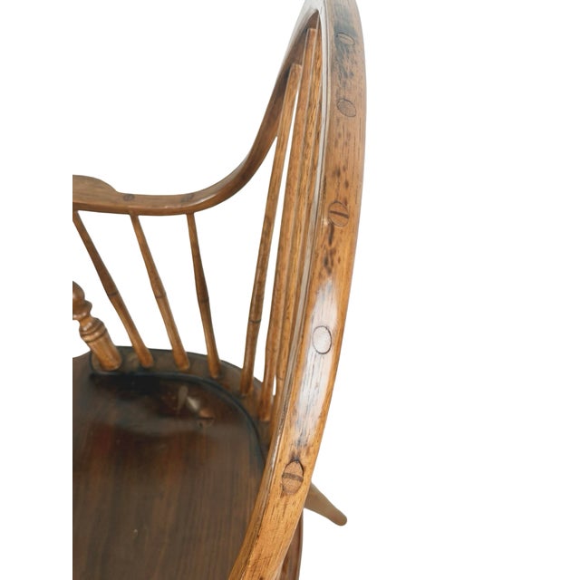 Antique Continuous-Arm Windsor Spindle-Back Wooden Armchair For Sale - Image 18 of 18
