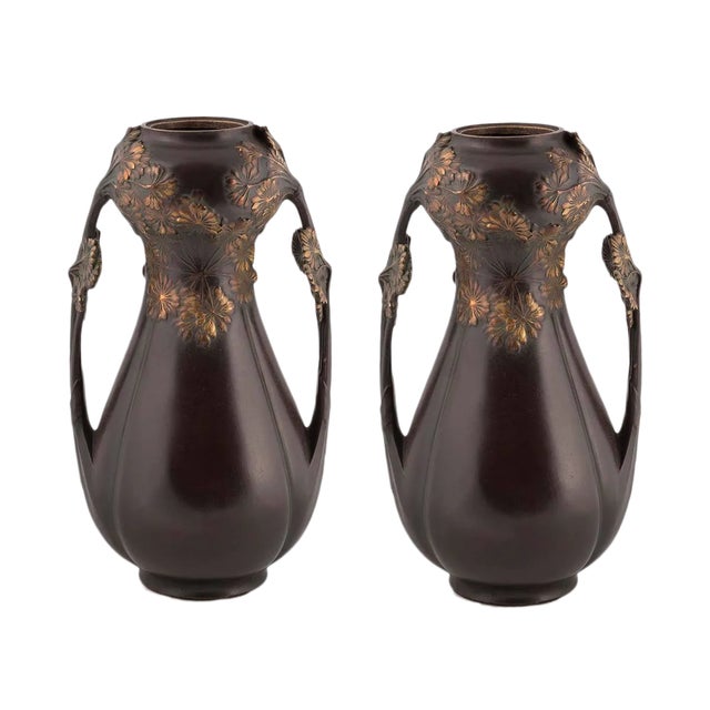 1900s Vintage Leon Kann French Art Nouveau Bronze Vases- A Pair For Sale
