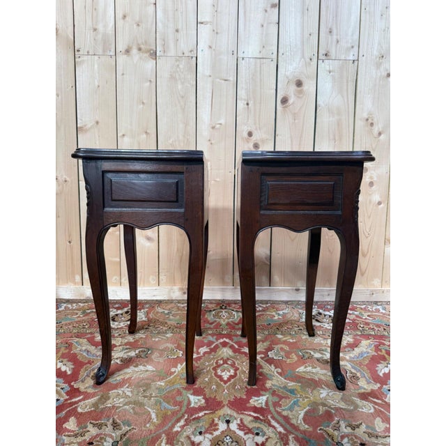 Louis XV Style Bedside Tables in Oak and Brass, 1950s, Set of 2 For Sale - Image 3 of 6
