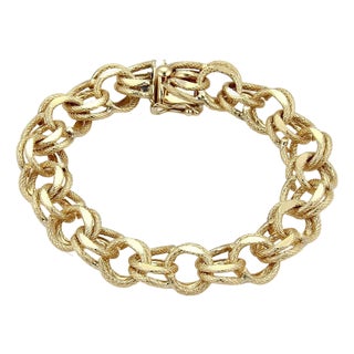 Mid 20th Century 14k Yellow Gold Textured Double Round Link Charm Bracelet 12mm Wide 7.5" For Sale
