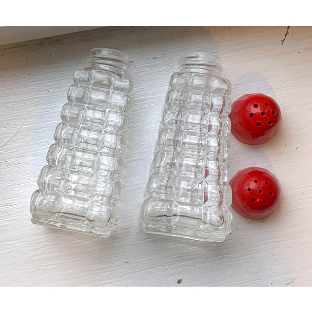 Art Deco Vintage Glass Salt and Pepper Shakers For Sale - Image 3 of 9