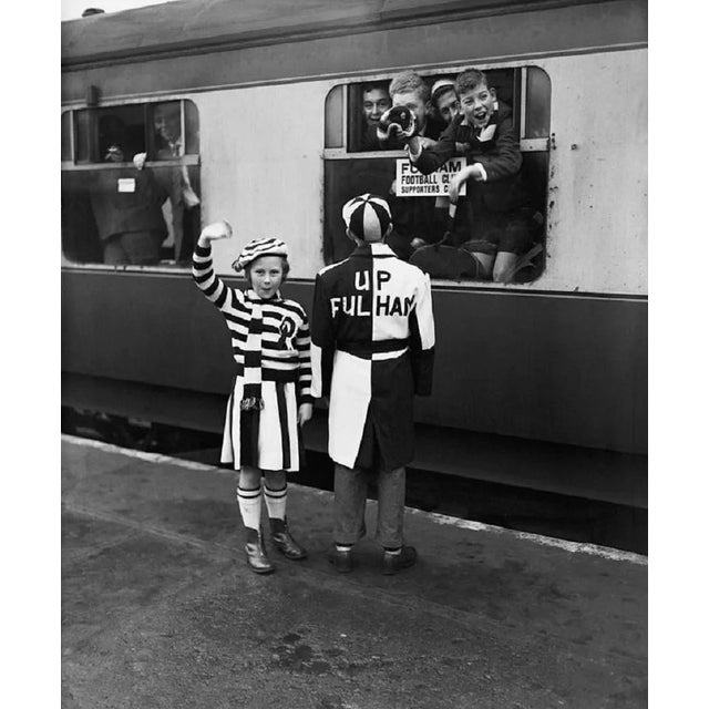 William Vanderson, Fans Fashion, 1957, Photograph For Sale