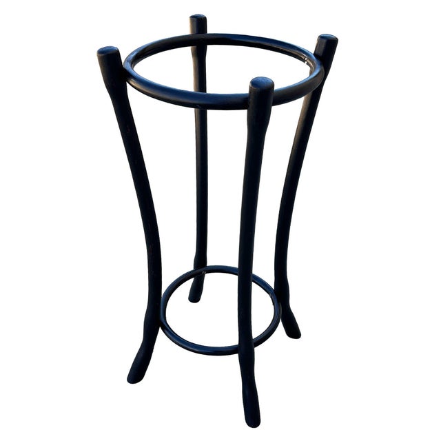 Vienna Secession black lacquer bent Cloud umbrella stand or plant stand by Thonet features an elegant, sculptural frame...