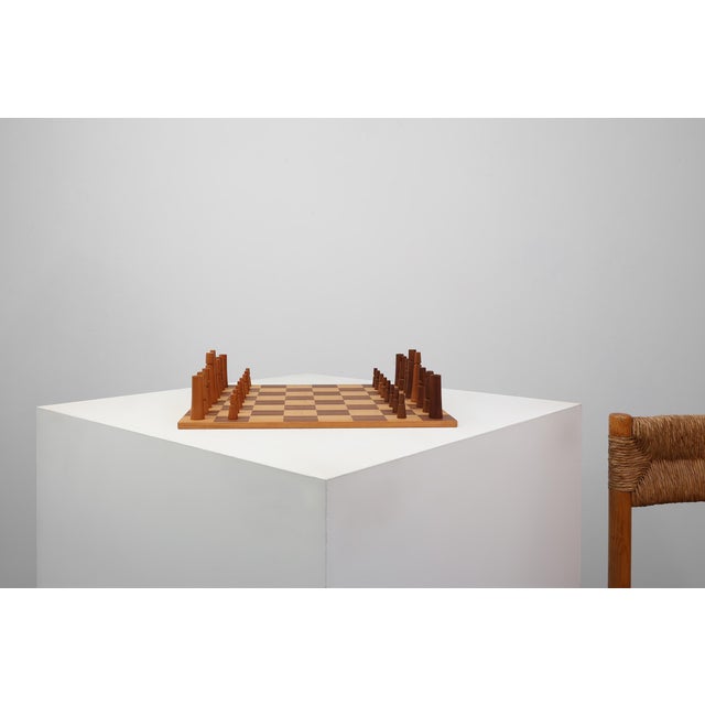 Mid-Century Modern Chess Set with Box attributed to Christophe Gevers for de Coene, Belgium, 1950s, Set of 34 For Sale - Image 3 of 16