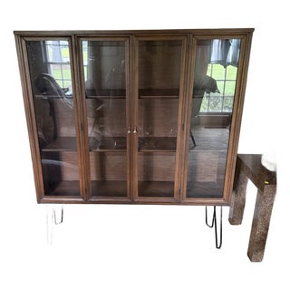 Broyhill Brasilia Mid-Century Modern Hutch Top / Display Cabinet For Sale