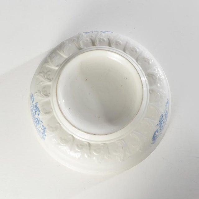 19th Century Victorian Blue and White Chamber Set - Set of 5 For Sale - Image 6 of 18