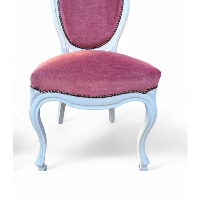 Antique French Louis XVI Style Château Chairs in Pink Velvet, 1890s, Set of 4 For Sale - Image 17 of 18
