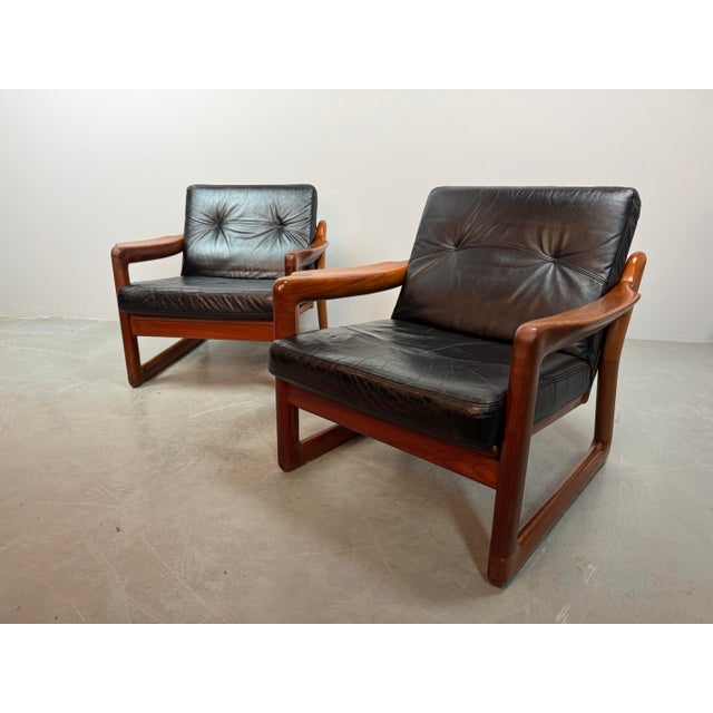 Wood Mid-Century Teak Lounge Chairs with Black Leather Cushions attributed to Sven Ellekaer for Komfort, Denmark, 1970s, Set of 2 For Sale - Image 7 of 18