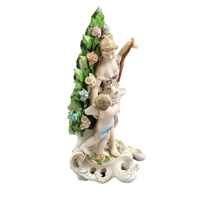 Chelsea Style Porcelain Venus and Cupid Figure from Samson Paris, 1860s For Sale - Image 6 of 13