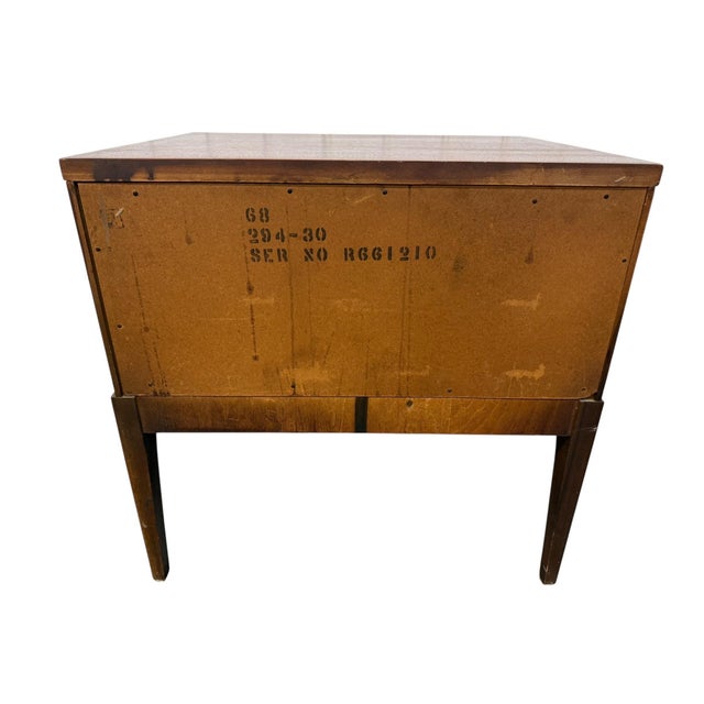 Mid-Century Modern Lane Rhythm Walnut Nightstands - Set of 2 - Refinished! For Sale - Image 10 of 11