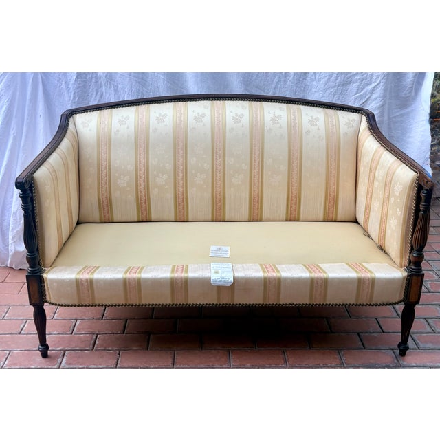 American Vintage James River Plantations Federal Style Mahogany Settee by Hickory Chair Co. For Sale - Image 3 of 18