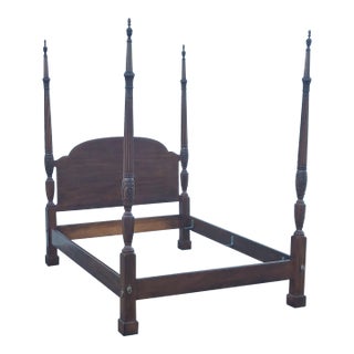 1970s Henredon Queen Size Poster Bedframe For Sale