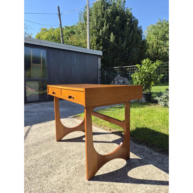 Vintage Teak Desk attributed to R. Bennett for G-Plan, 1970s For Sale - Image 13 of 15
