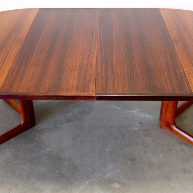 1950s Danish Rosewood Dining Table W/ 2 Leaves For Sale - Image 13 of 18