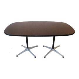 Example of Eames Tables