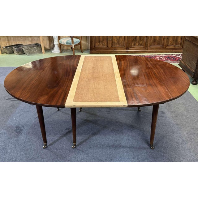 Louis XVI Dining Table in Cuban Mahogany with 5 Modern White Wood Extensions, 19th-Century For Sale - Image 14 of 18