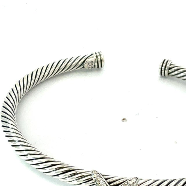 Traditional 1990s David Yurman Diamond X Cuff Bracelet Size M Silver 4 mm Estate For Sale - Image 3 of 4