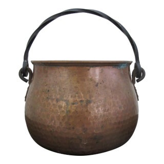 Vinora Hand Hammered Made in Germany 3 Liter Copper Pot With Handle For Sale