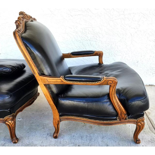 Vintage Chateau Dax French Provincial Leather Chair & Ottoman For Sale In Miami - Image 6 of 12