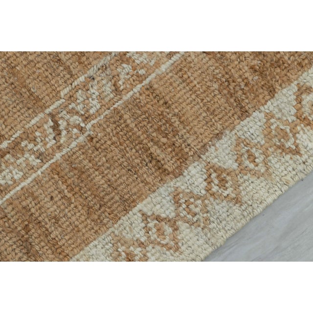5x8Ft. Natural Brown Cream Jute Taureg Inspired Soumek Jute Hand Woven Rug For Sale - Image 4 of 12