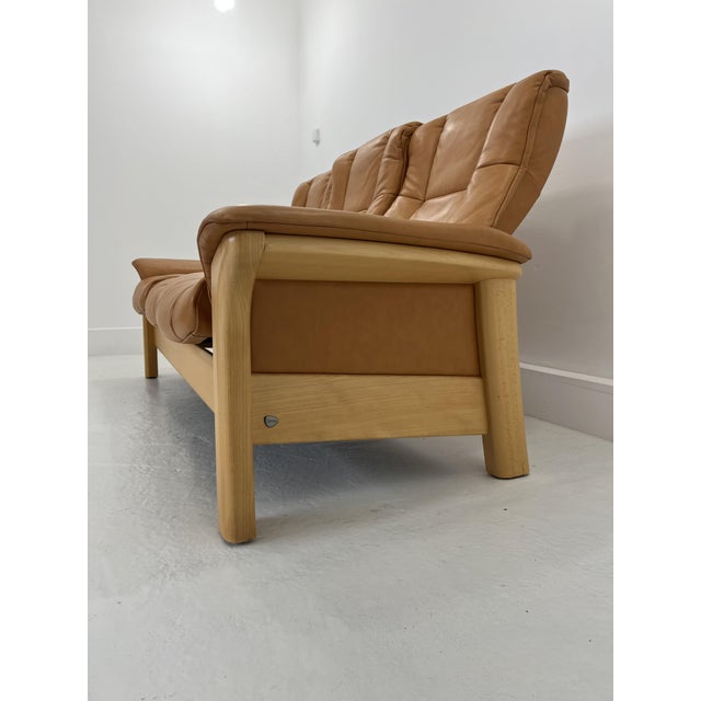 1980s Stressless 3-Seater Sofa from Ekornes, Norway, 1980s For Sale - Image 5 of 17