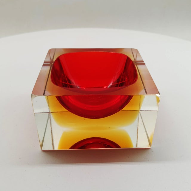 Handcrafted Square Ashtray or Catch-All in Murano Glass by Flavio Poli for Seguso, 1960s For Sale - Image 3 of 11
