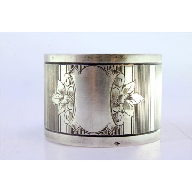 Silver Napkin Ring with Top Guilloche Bands and Floral Motifs Surrounding Monogram Card For Sale - Image 6 of 7