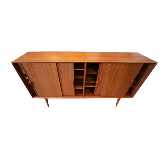 Model 19 High Board in Teak by Gunni Omann for Omann Jun, Denmark, 1960s For Sale - Image 10 of 18