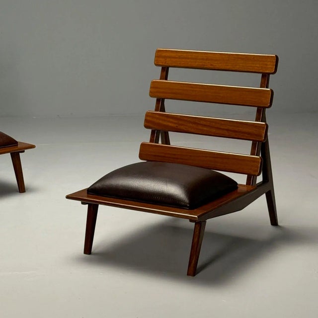 Brazilian Mid-Century Modern, Sculptural Lounge Chairs, Mahogany, Leather For Sale In New York - Image 6 of 10
