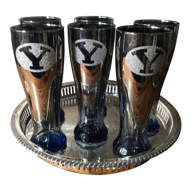 Vintage Youngstown State University Ohio Silver Fade Beer Glasses and Silver Plated Serving Tray - Set of 7 For Sale