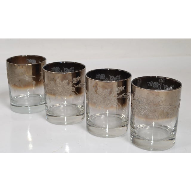 1960s Mid-Century Modern Dorothy Thorpe Style Silver-Tone Embossed Fade Ombre Roly Poly Lowball Whiskey Glasses- Set of 4 For Sale - Image 12 of 12