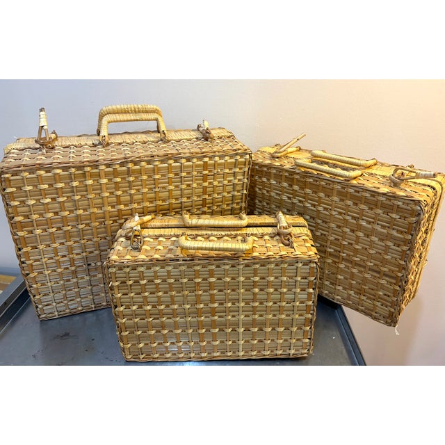 Nesting Wicker Picnic Baskets or Sewing Baskets Set of 3 For Sale - Image 6 of 6