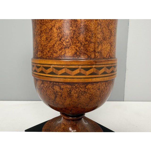 19th Century Grand Tour Urn with Base in Veined Beech, England, 1890s For Sale - Image 3 of 6