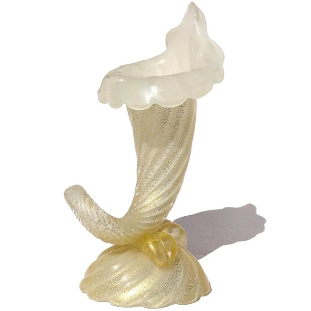 Mid 20th Century Vintage Seguso Murano 1950s Gold Flecks Opal White Italian Art Glass Sculptural Cornucopia Flower Vase For Sale - Image 5 of 9