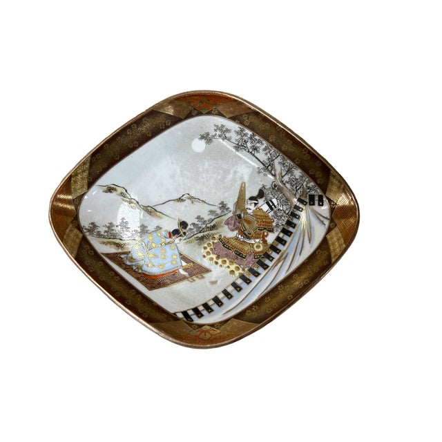 1970s Pair Oriental Rhombus Shape Porcelain Plates Golden Scenery Graphic For Sale - Image 5 of 5