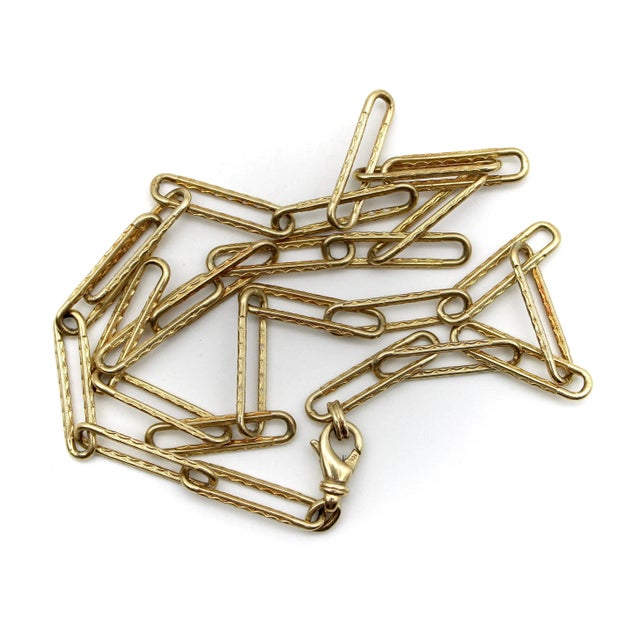 Modern 1990s Victorian Inspired 14k Gold Paper Clip Link Chain For Sale - Image 3 of 6