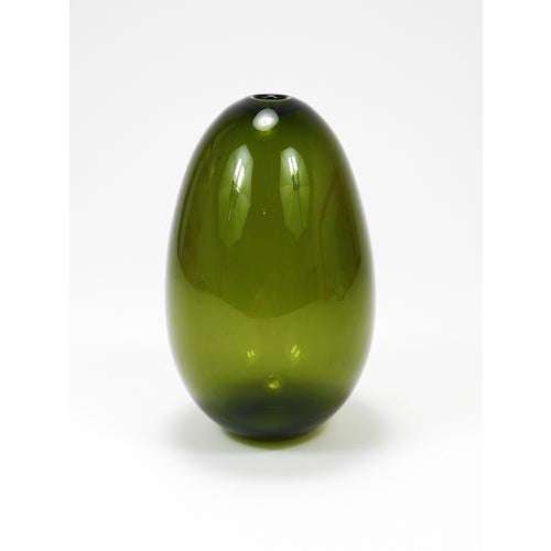 1950s Saippuakupla Green Soap Bubble Art Glass Vase by Kaj Franck, Nuutajärvi Finland, 1958 For Sale - Image 5 of 16