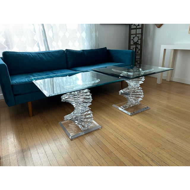 Mid-Century Modern Modern Stacked Lucite Spiral Dna Helix Side Tables For Sale - Image 3 of 12