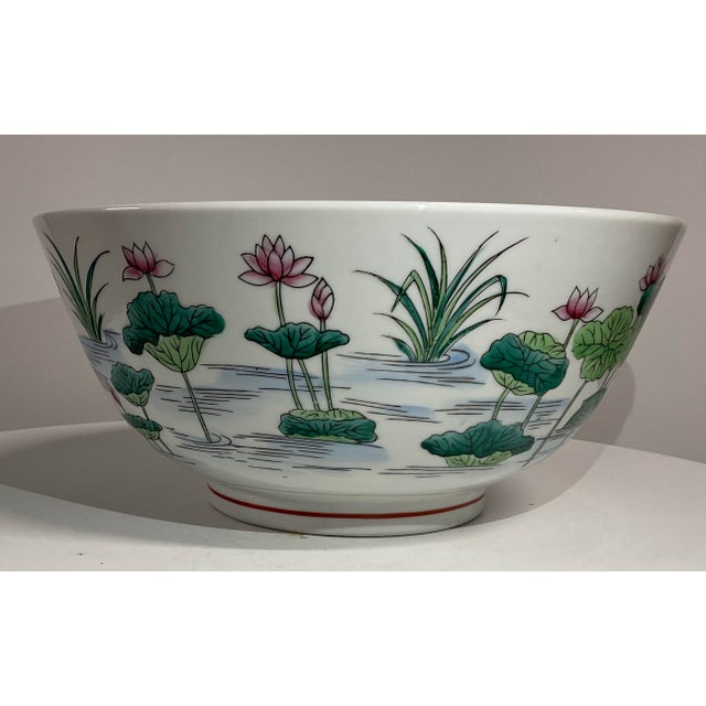 Mid 20th Century Japanese Lotus and Bird Bowl For Sale - Image 4 of 11