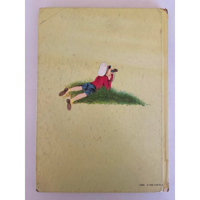 A Child's Garden of Verses Robert L. Stevenson Art by Gyo Fujikawa vintage 1978 printing Measurements are 8.75”W x .6”D x...